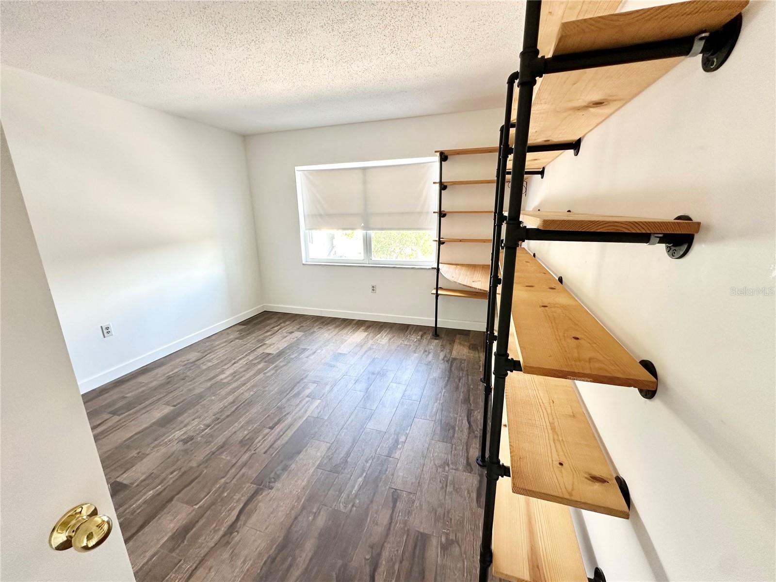 100 WAVERLY WAY #303, CLEARWATER, FL, 33756