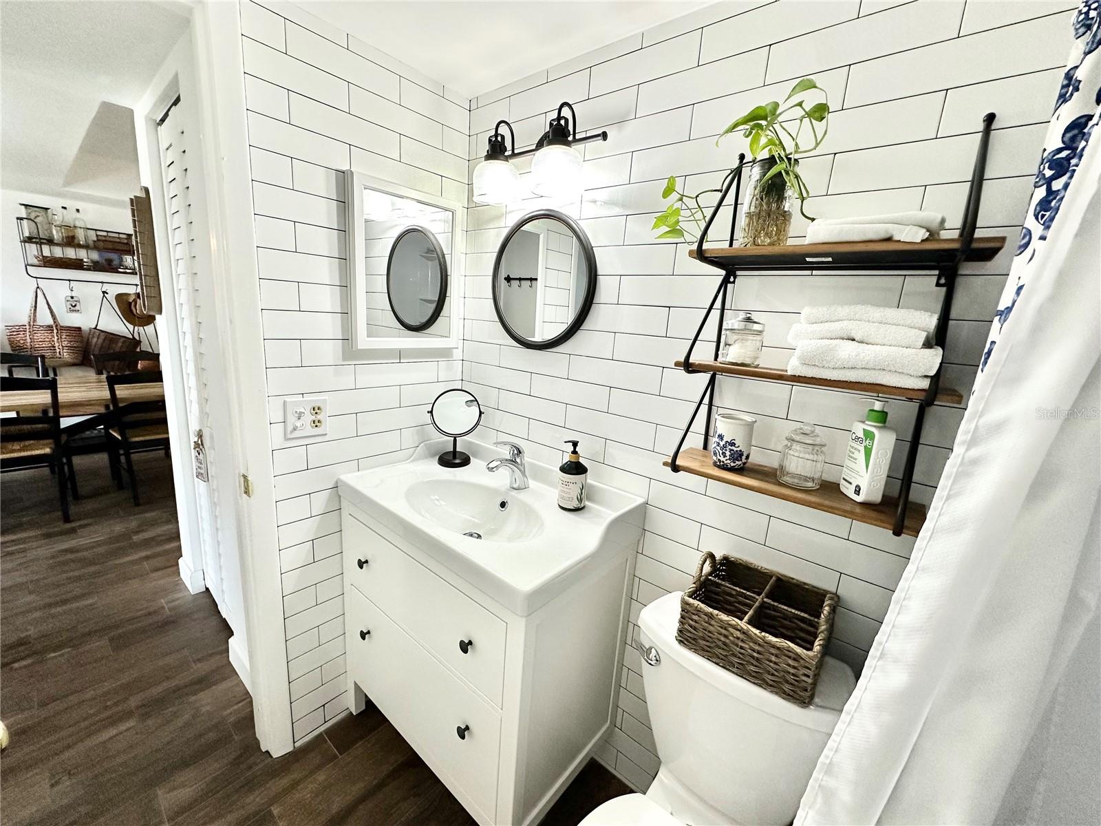 100 WAVERLY WAY #303, CLEARWATER, FL, 33756