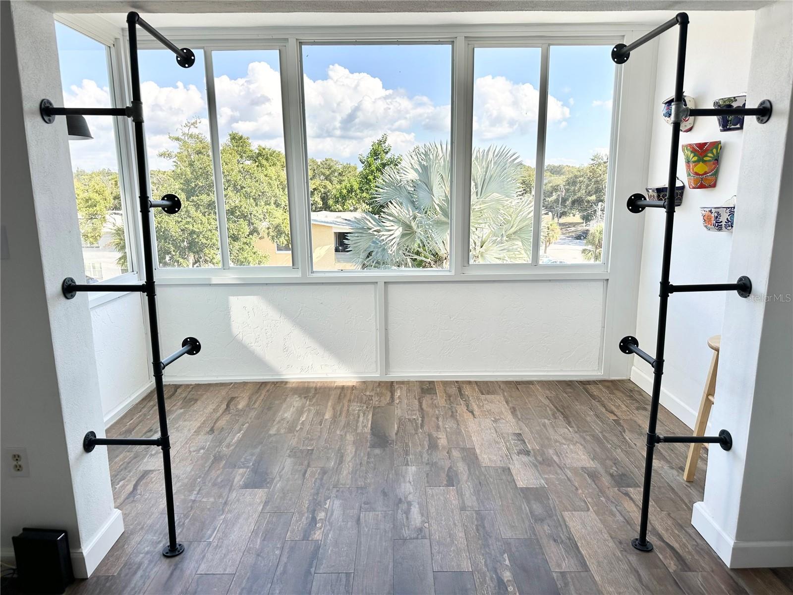 100 WAVERLY WAY #303, CLEARWATER, FL, 33756