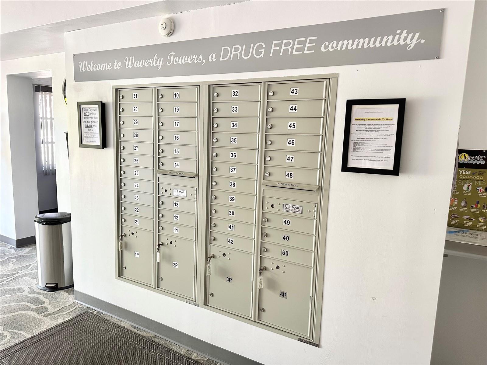 100 WAVERLY WAY #303, CLEARWATER, FL, 33756