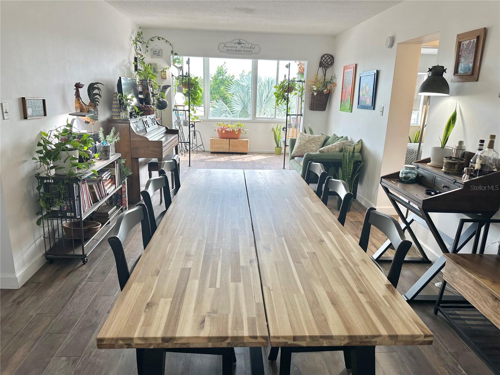 100 WAVERLY WAY #303, CLEARWATER, FL, 33756