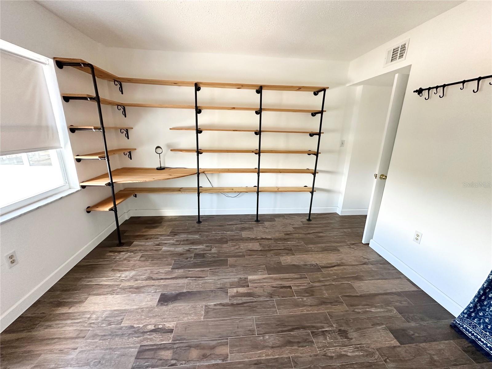 100 WAVERLY WAY #303, CLEARWATER, FL, 33756