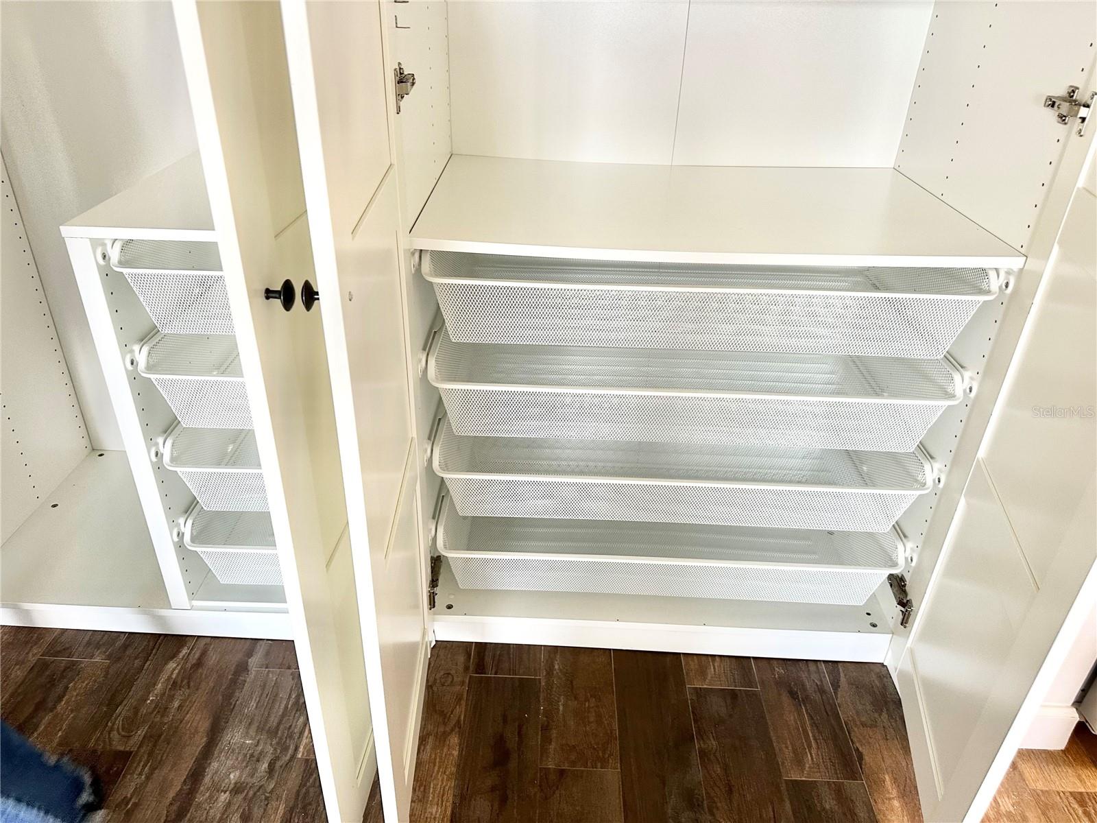 100 WAVERLY WAY #303, CLEARWATER, FL, 33756