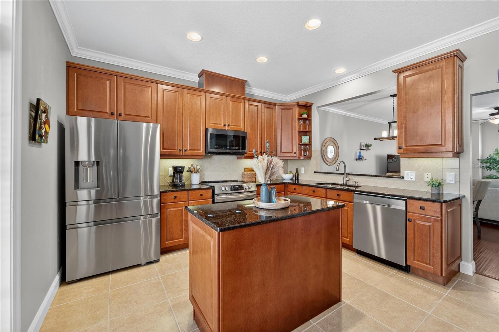 114 ABERDEEN POND DR, APOLLO BEACH, FL, 33572