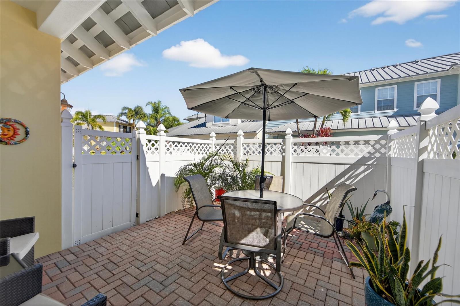 114 ABERDEEN POND DR, APOLLO BEACH, FL, 33572
