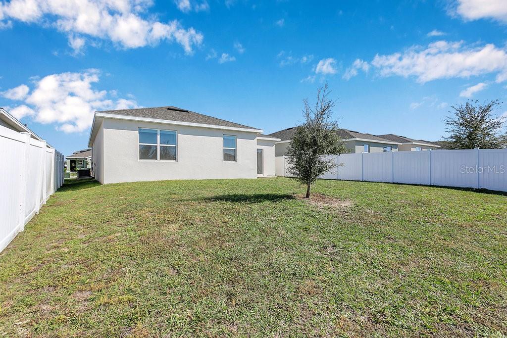 3476 FORSTER AVE, LEESBURG, FL, 34748