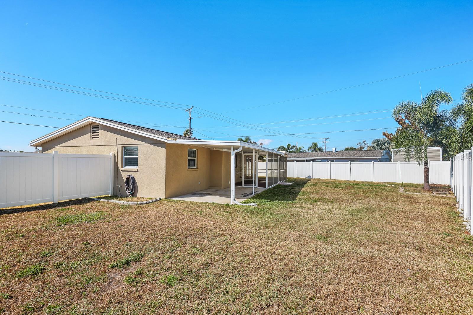 6101 FIREFLY LN, APOLLO BEACH, FL, 33572