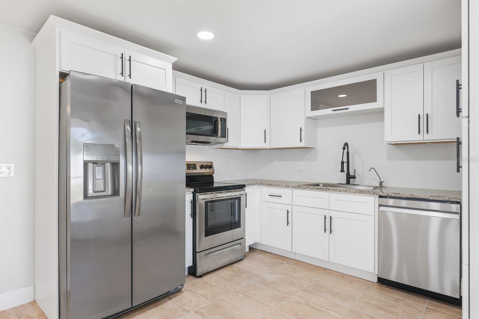 6101 FIREFLY LN, APOLLO BEACH, FL, 33572