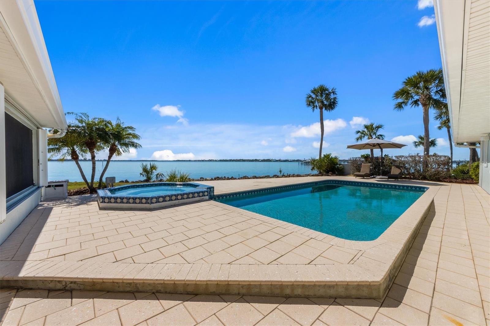 A4672181 Property Photo