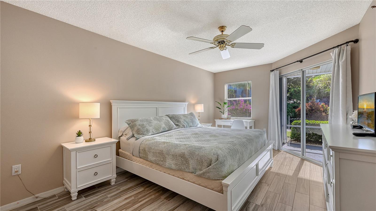 1328 SIESTA BAYSIDE DR #1328C, SARASOTA, FL, 34242