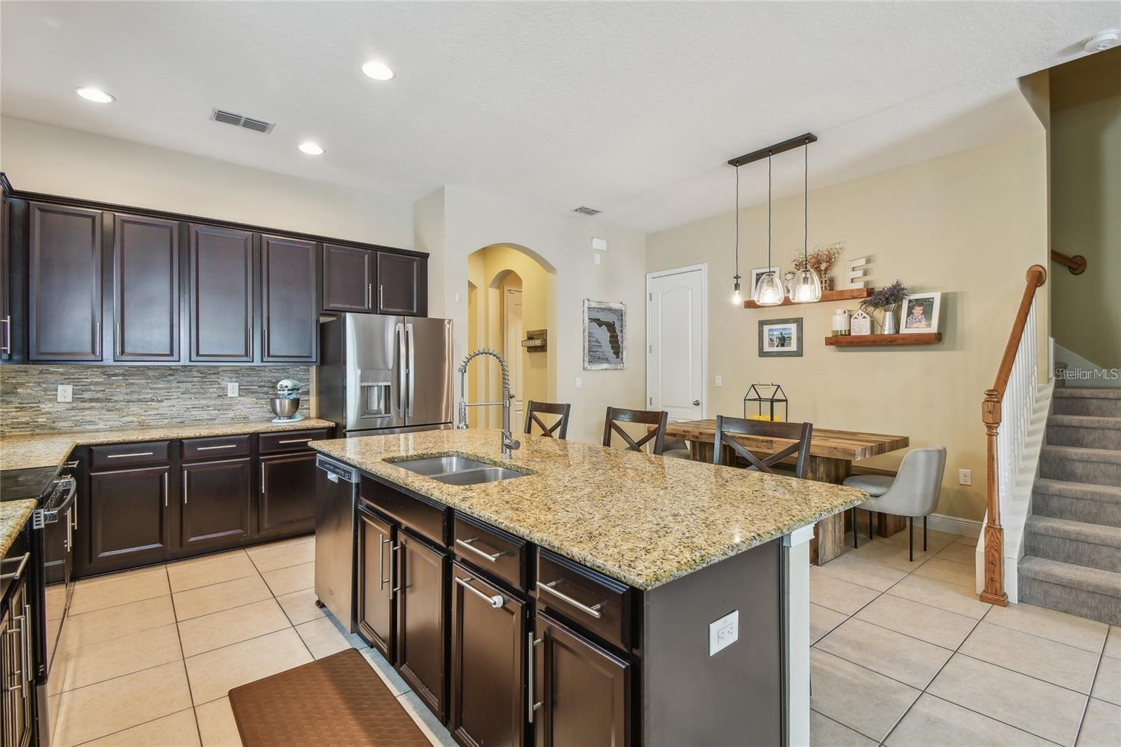 11307 QUIET FOREST DR, TAMPA, FL, 33635