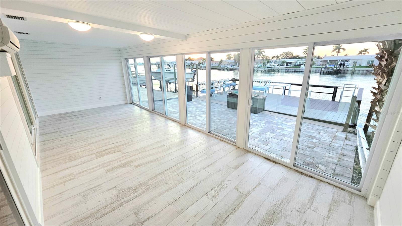 517 BOCA CIEGA POINT BLVD N, ST PETERSBURG, FL, 33708