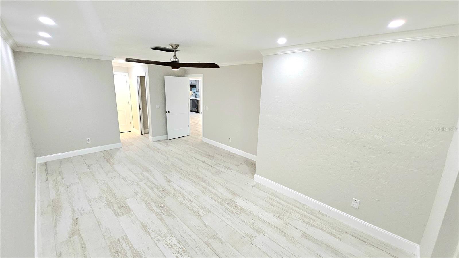 517 BOCA CIEGA POINT BLVD N, ST PETERSBURG, FL, 33708