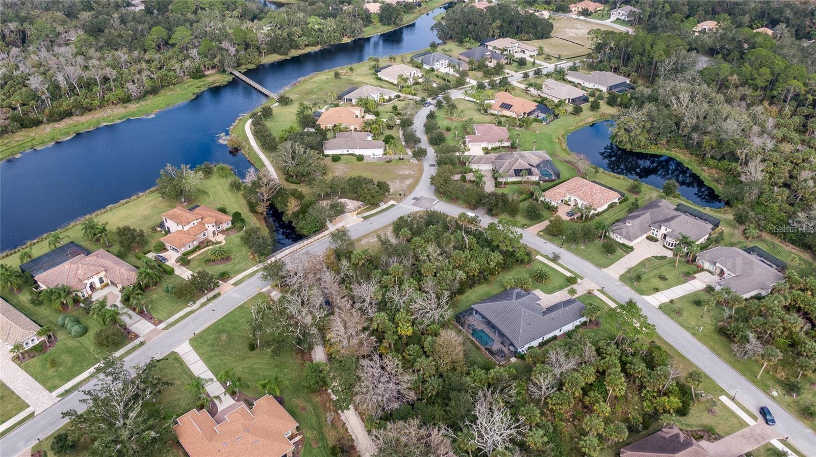 2 BLUE OAK LN, PALM COAST, FL, 32137