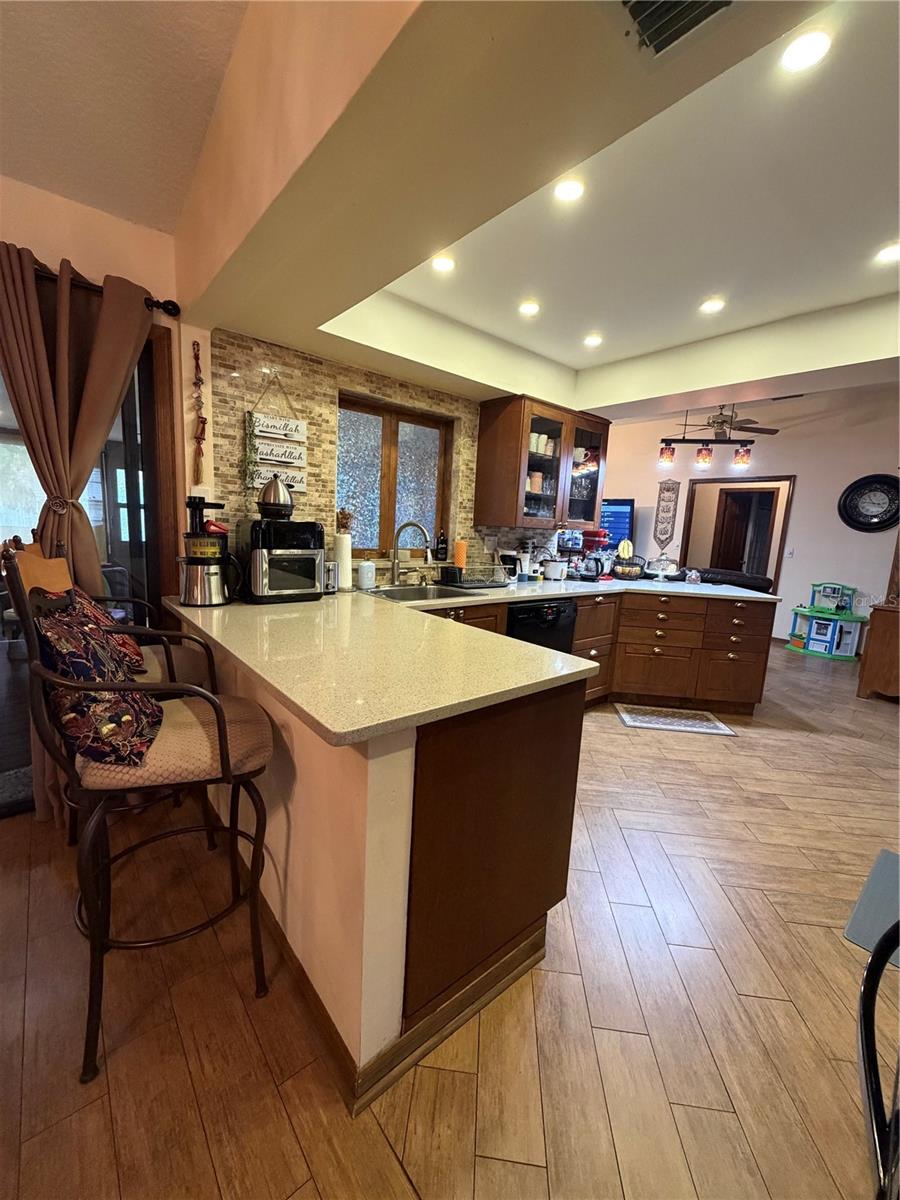 380 DUMONT AVE, DELTONA, FL, 32738