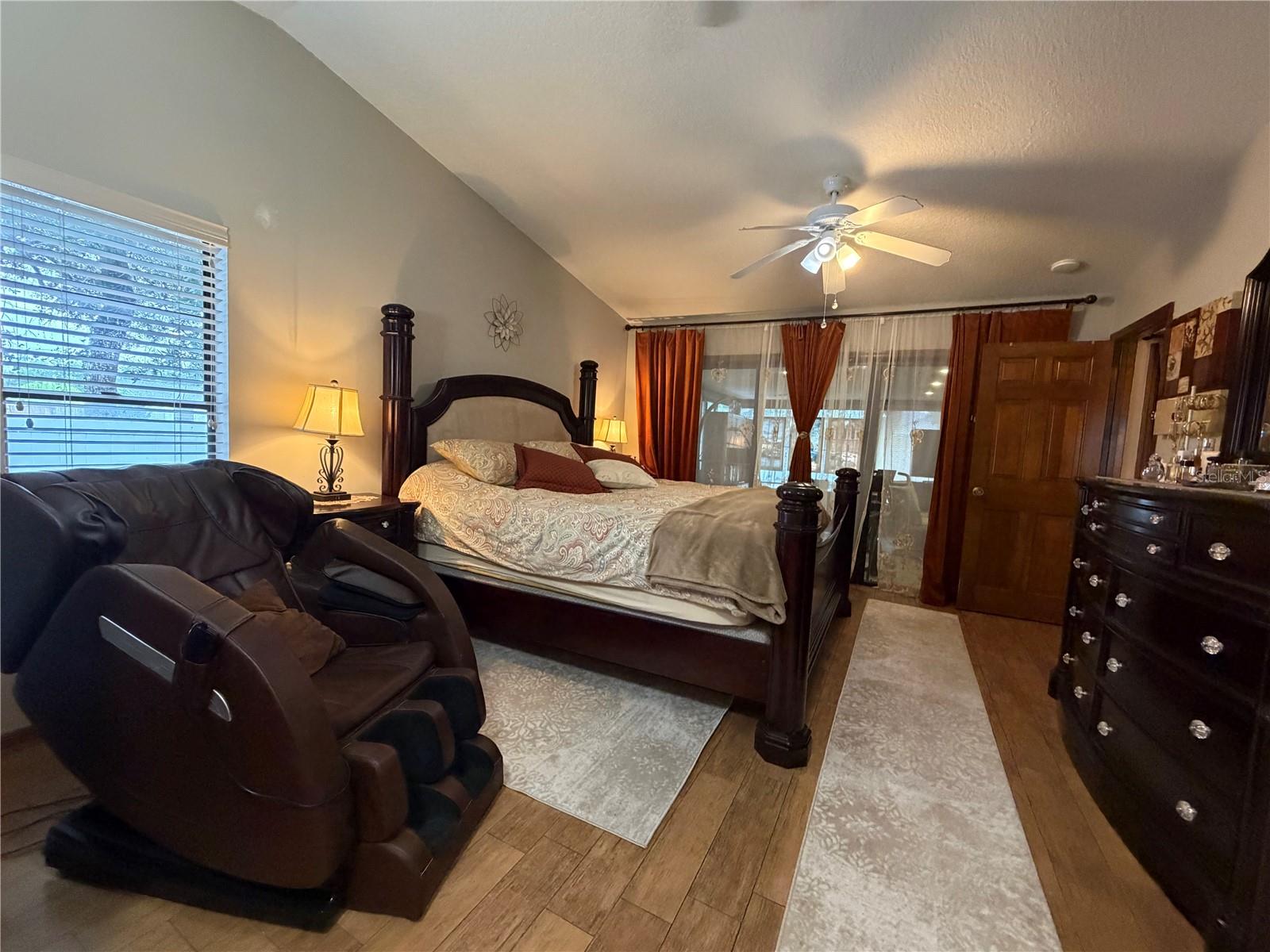 380 DUMONT AVE, DELTONA, FL, 32738