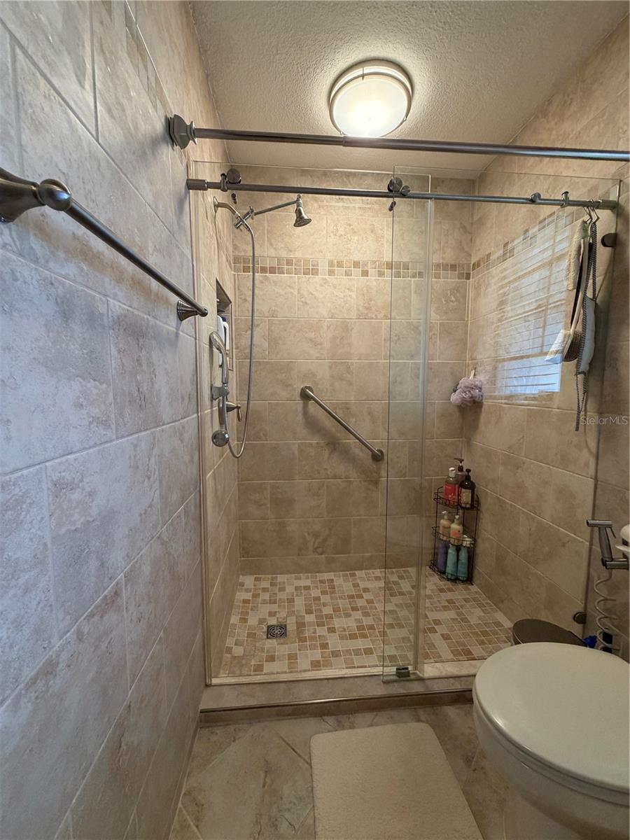 380 DUMONT AVE, DELTONA, FL, 32738