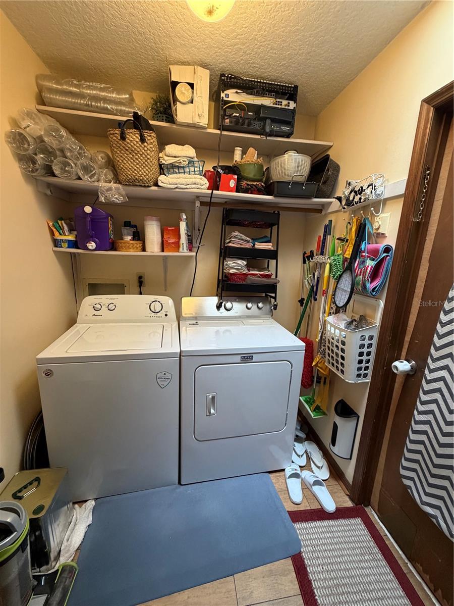 380 DUMONT AVE, DELTONA, FL, 32738