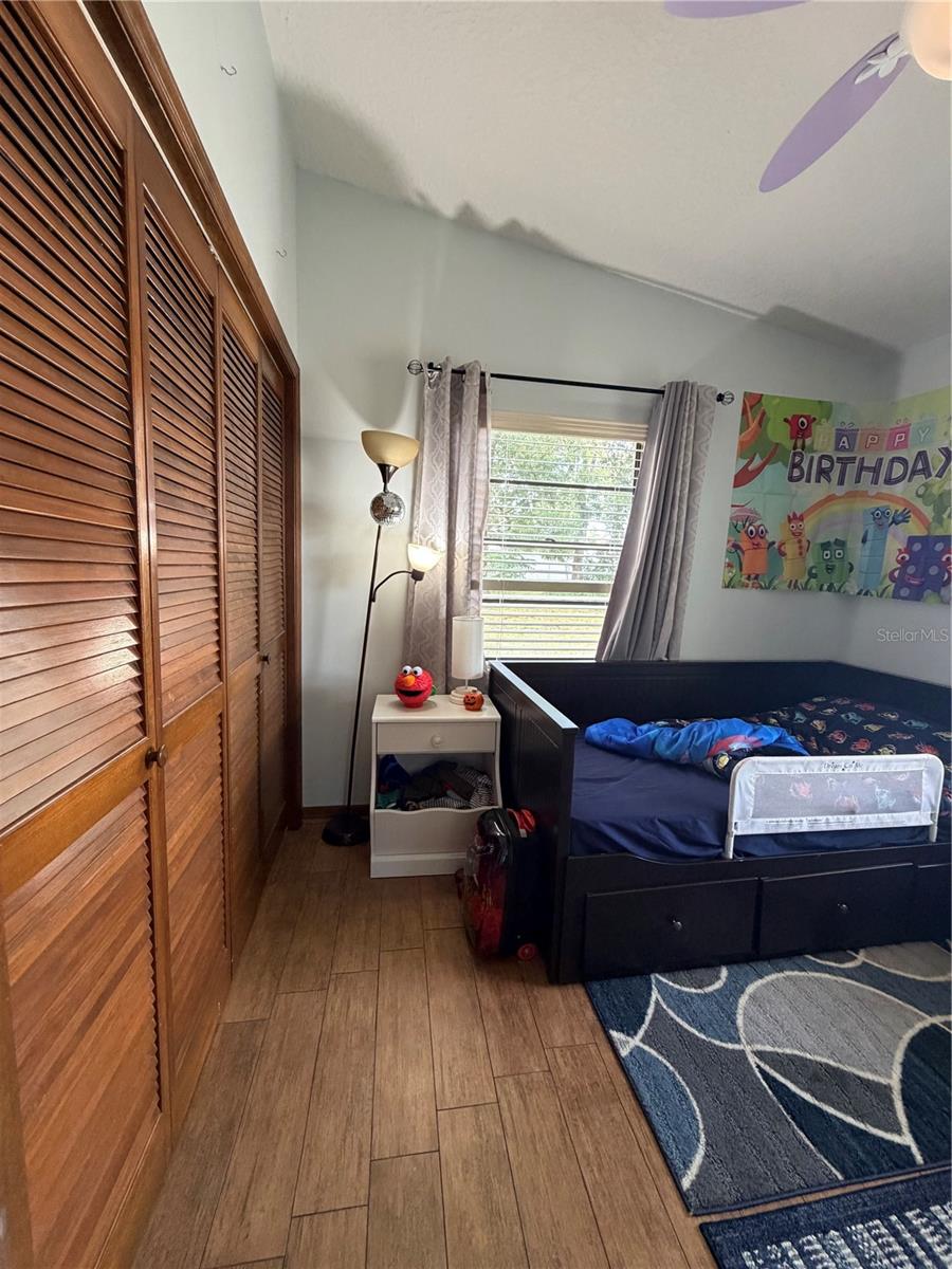 380 DUMONT AVE, DELTONA, FL, 32738