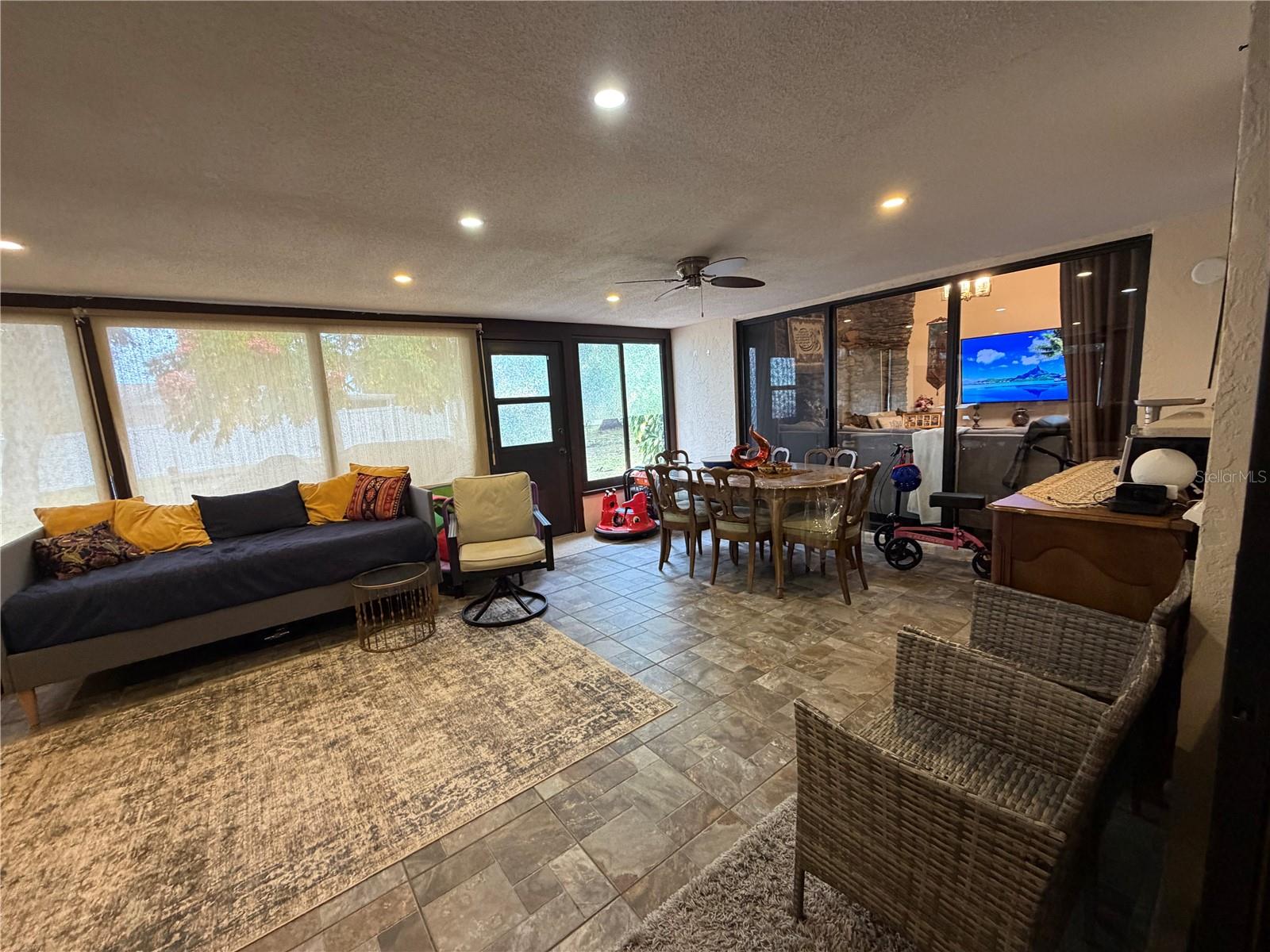 380 DUMONT AVE, DELTONA, FL, 32738