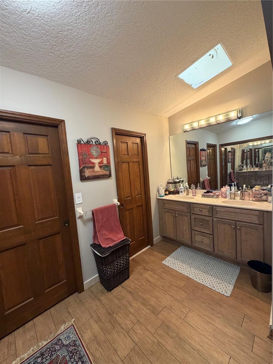 380 DUMONT AVE, DELTONA, FL, 32738