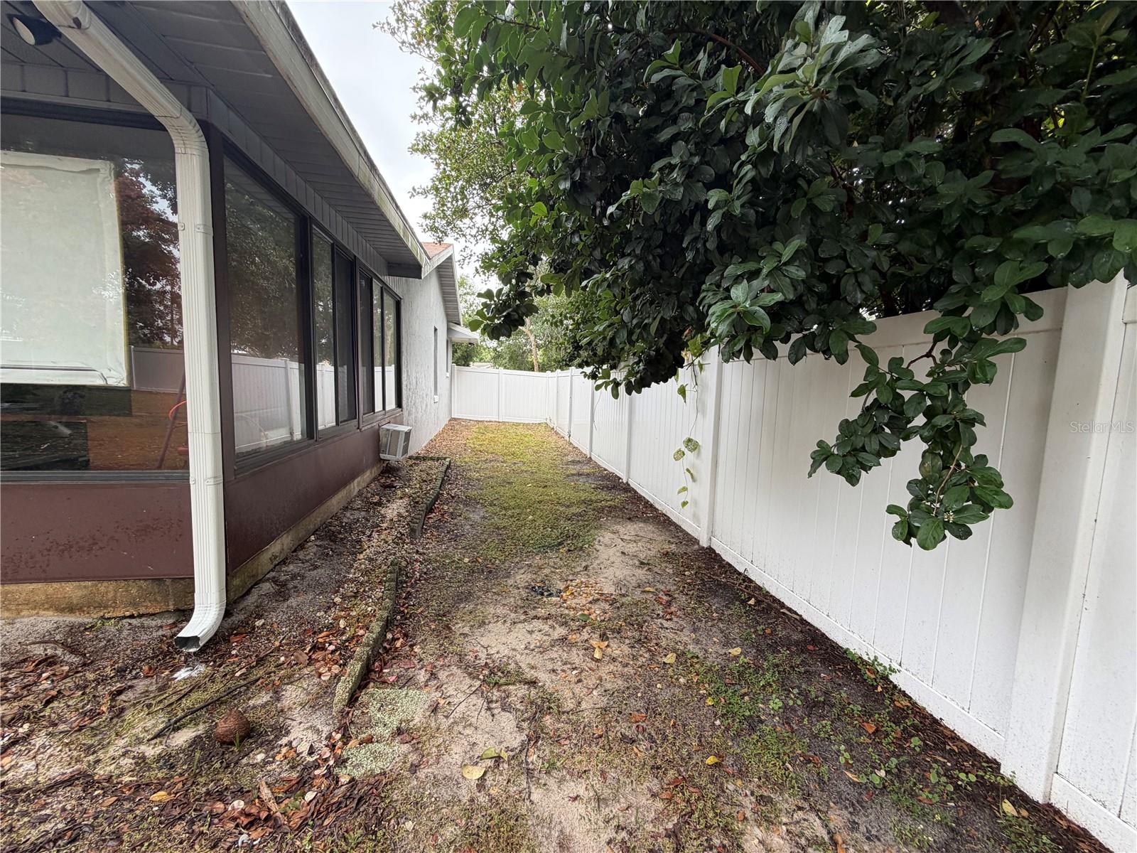 380 DUMONT AVE, DELTONA, FL, 32738