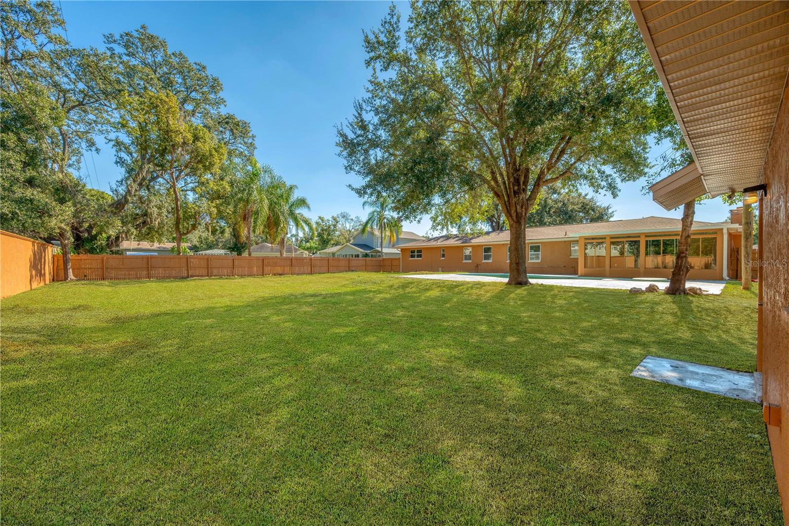 2206 WALLWOOD PL, BRANDON, FL, 33510