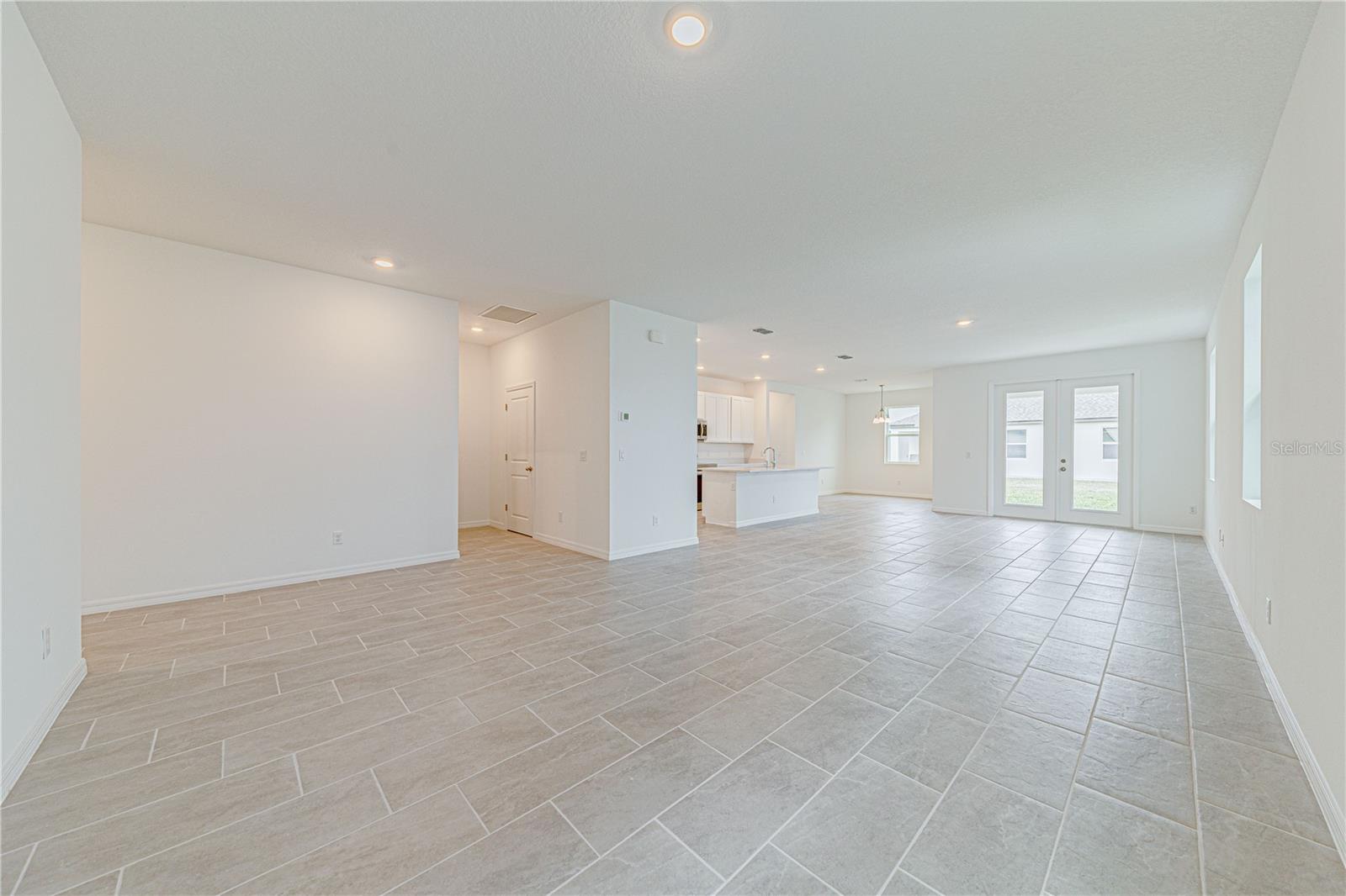 2354 LANCASHIRE ST, DAVENPORT, FL, 33896