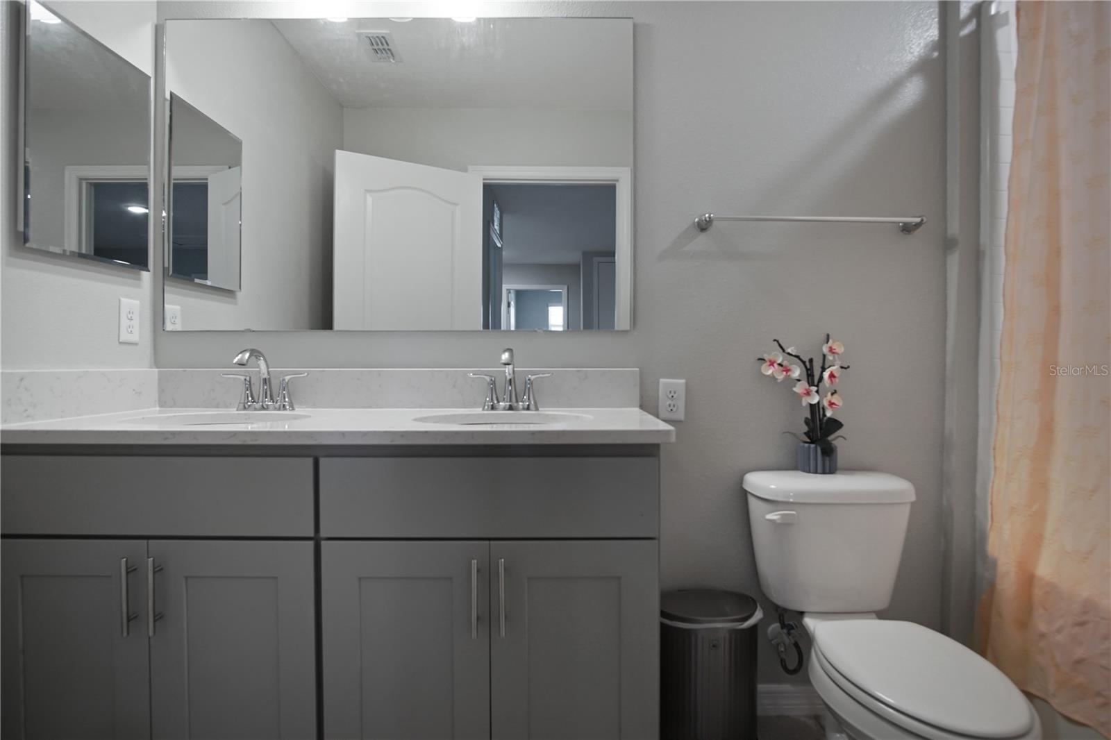 1171 OAK BLUFF DR, DAVENPORT, FL, 33837