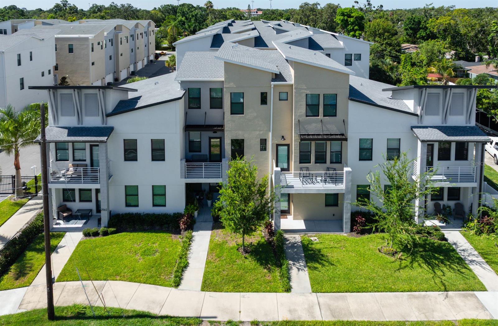 2568 13TH AVE N, ST PETERSBURG, FL, 33713