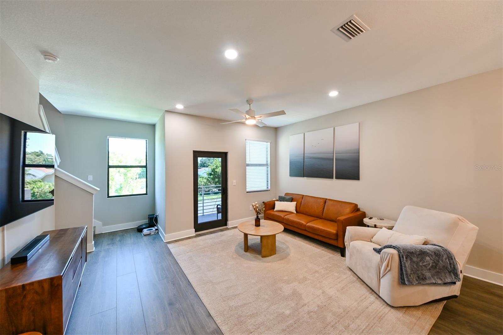 2568 13TH AVE N, ST PETERSBURG, FL, 33713