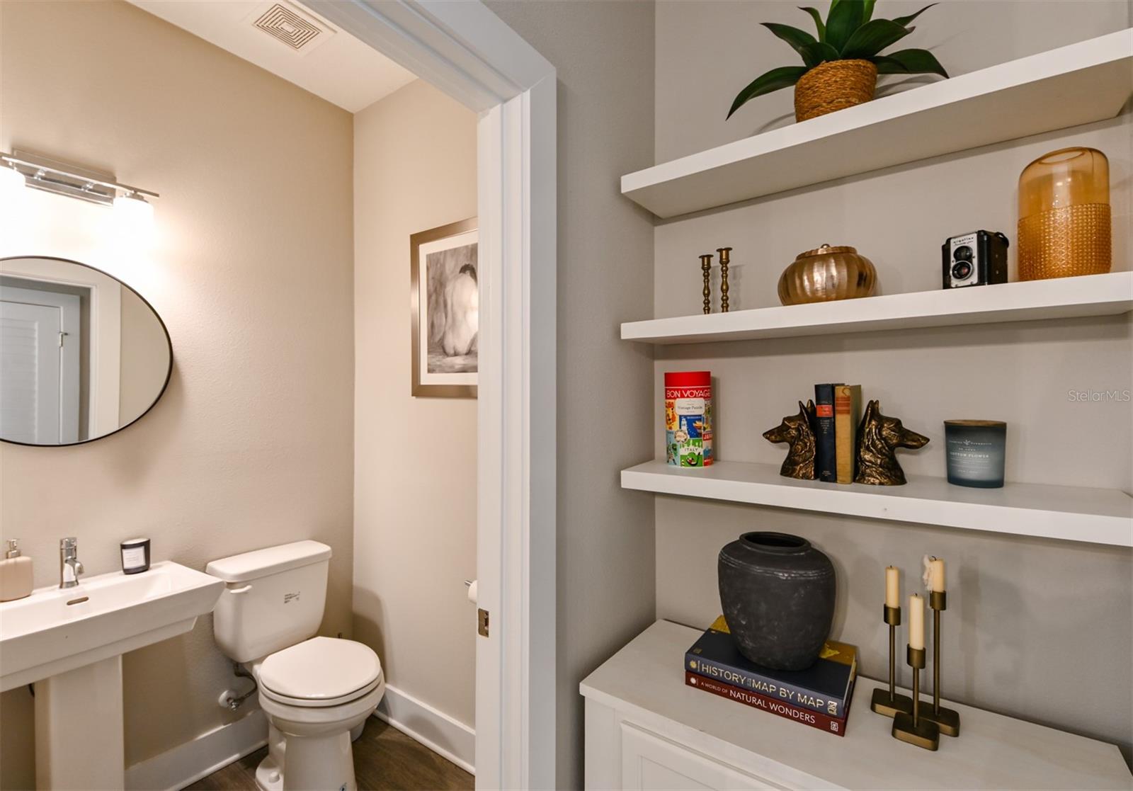 2568 13TH AVE N, ST PETERSBURG, FL, 33713