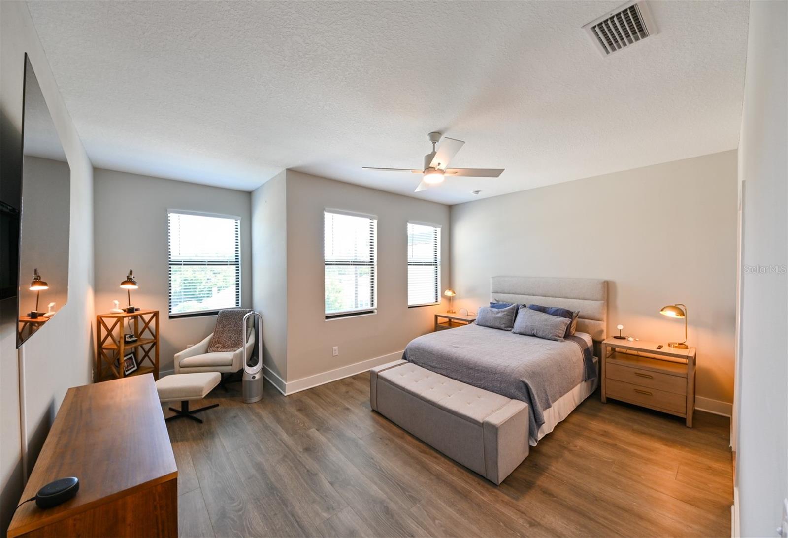 2568 13TH AVE N, ST PETERSBURG, FL, 33713