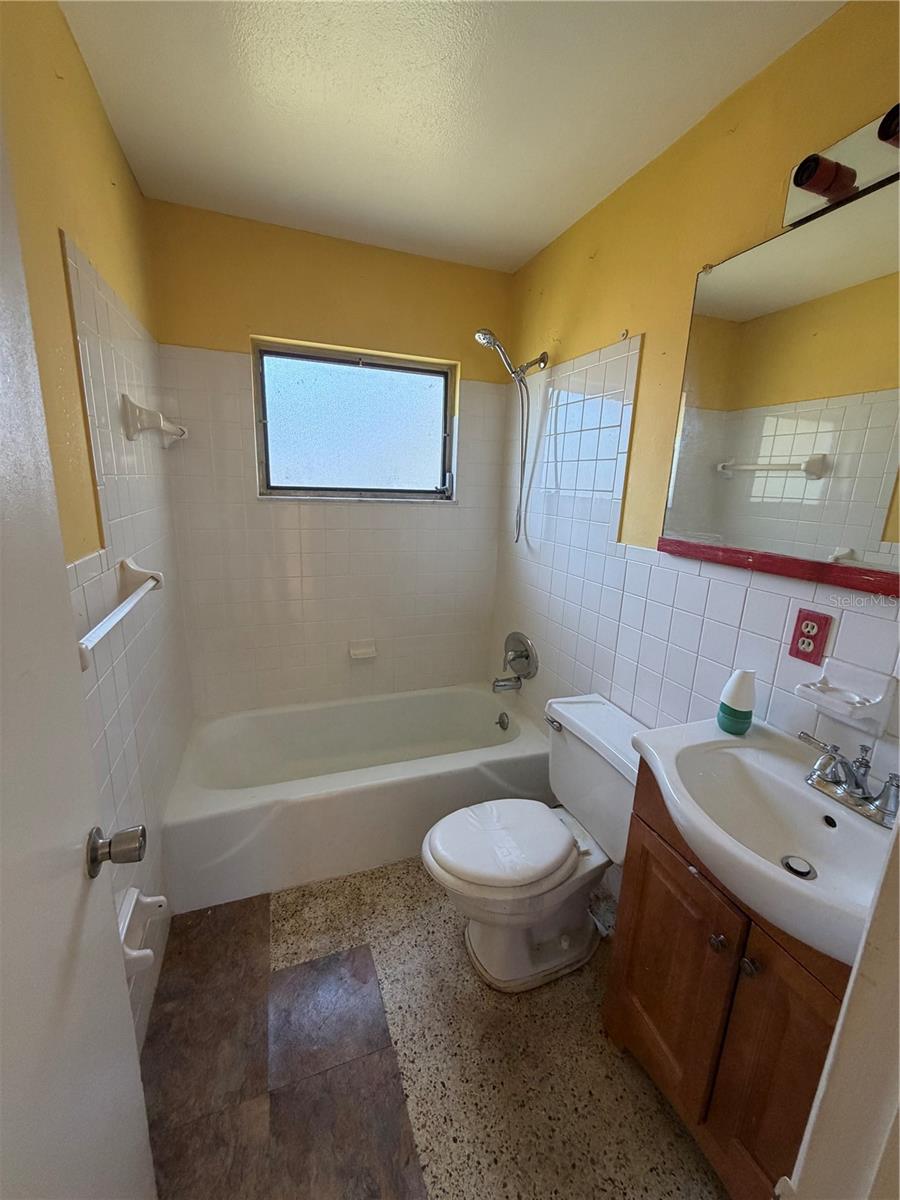 2628 TRAMMEL AVE, MELBOURNE, FL, 32935