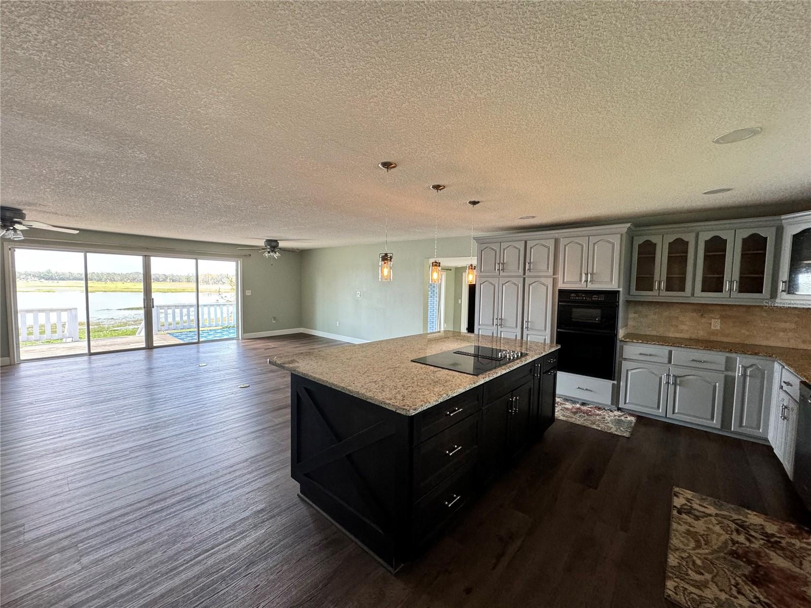 8732 US 90 HWY, LIVE OAK, FL, 32060