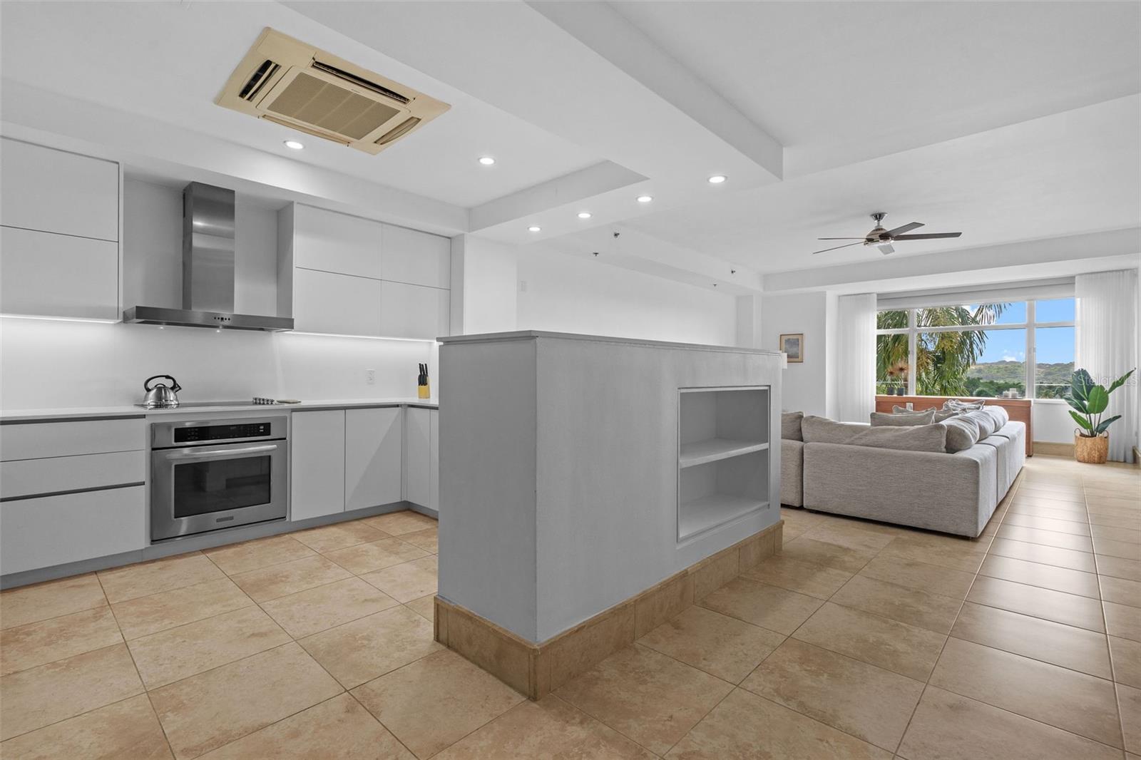 PR9117385 Property Photo