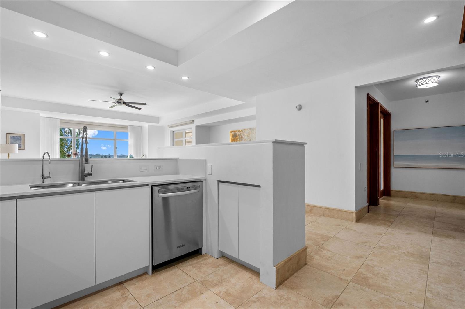 PR9117385 Property Photo