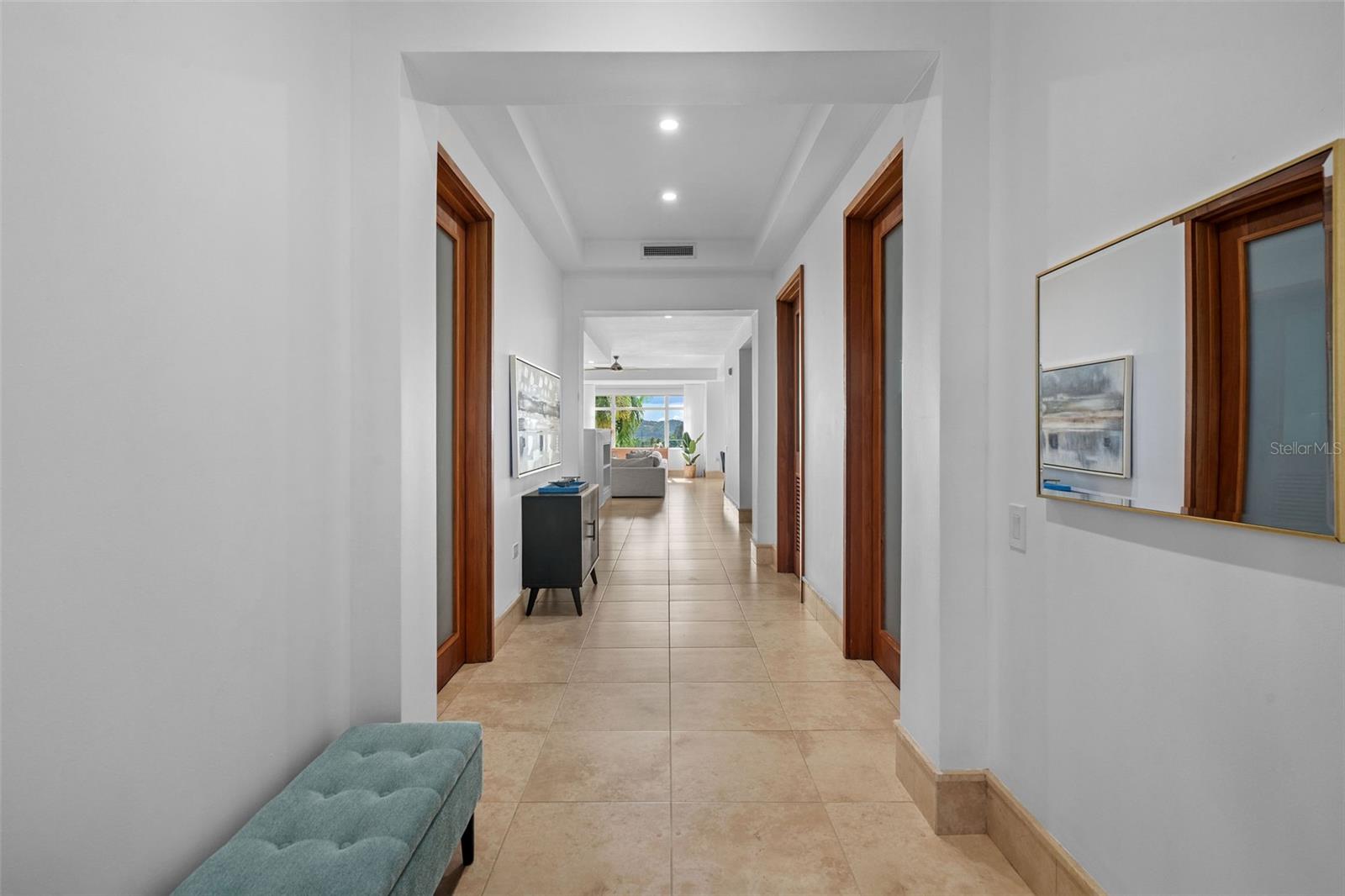 PR9117385 Property Photo