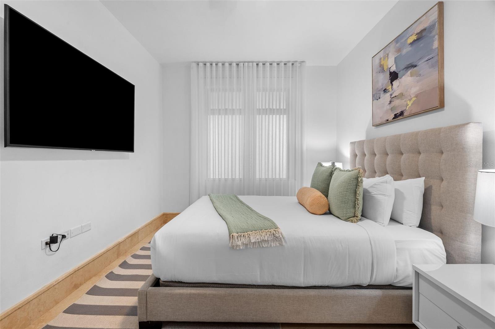 PR9117385 Property Photo