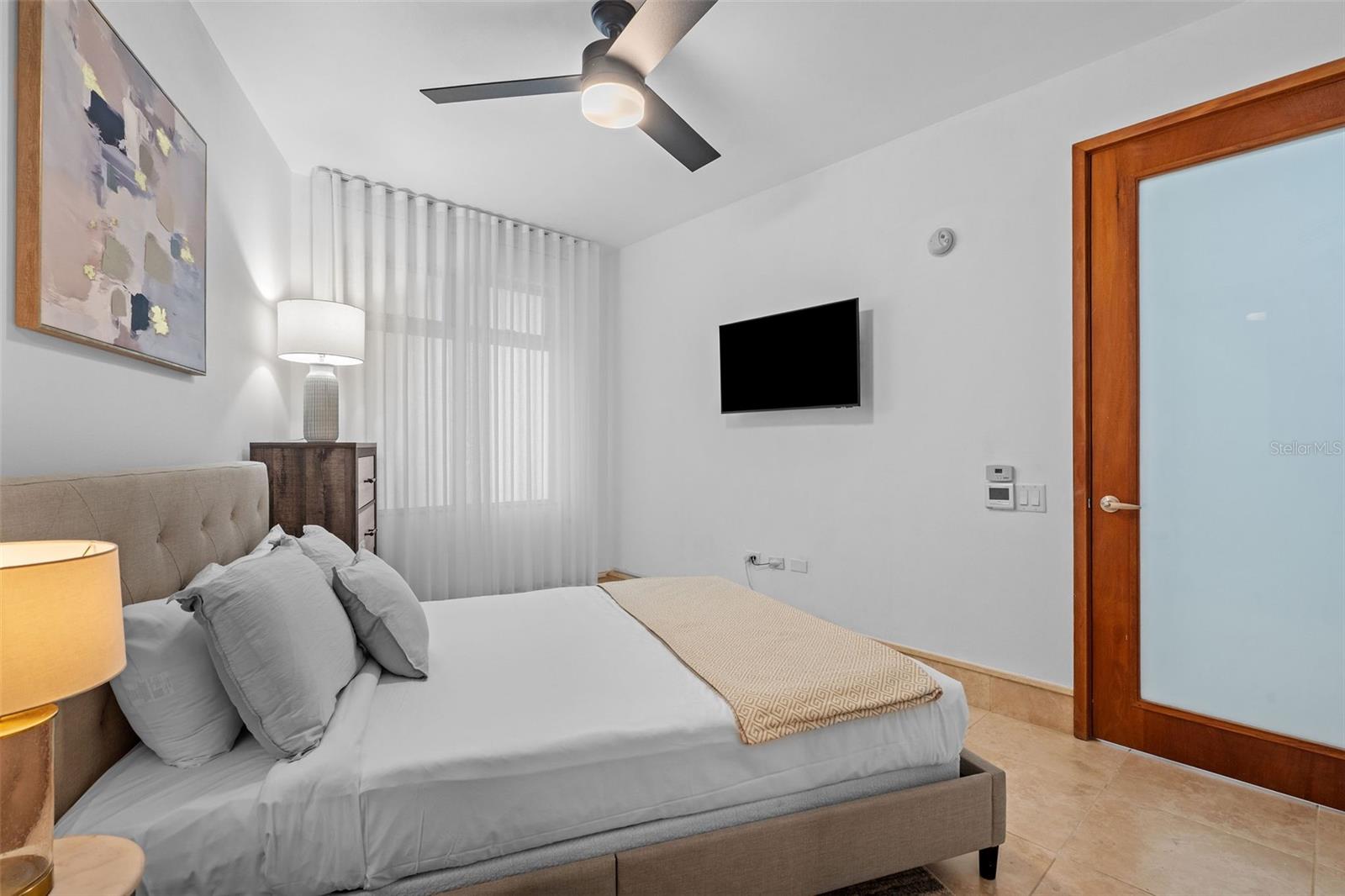 PR9117385 Property Photo