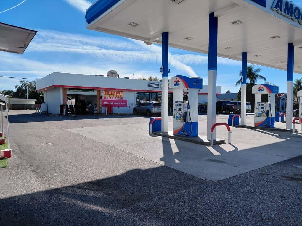 7906 W HILLSBOROUGH AVE, TAMPA, FL, 33615