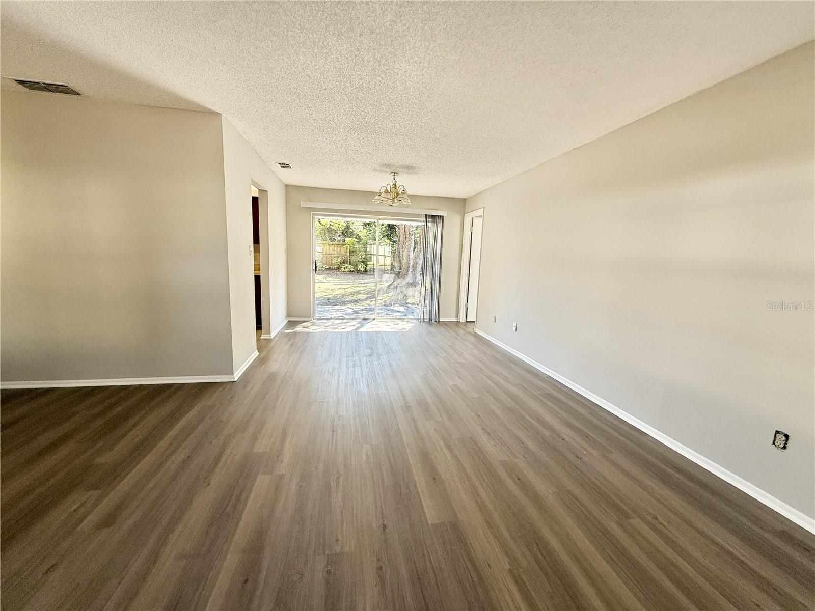 1231 AVALON BLVD, CASSELBERRY, FL, 32707