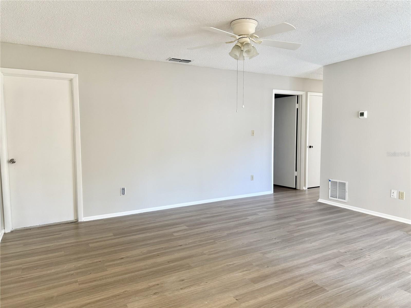 1231 AVALON BLVD, CASSELBERRY, FL, 32707