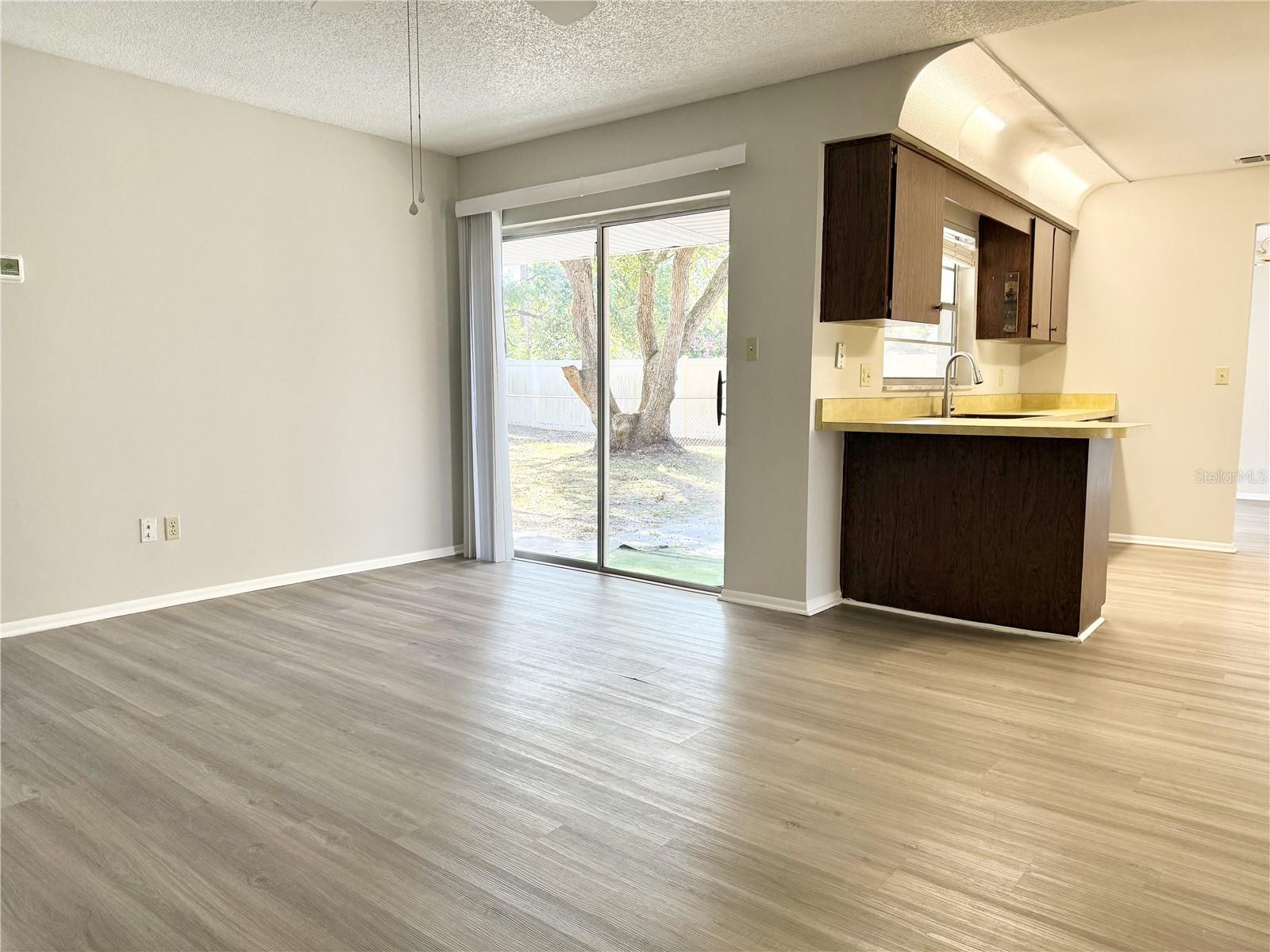 1231 AVALON BLVD, CASSELBERRY, FL, 32707