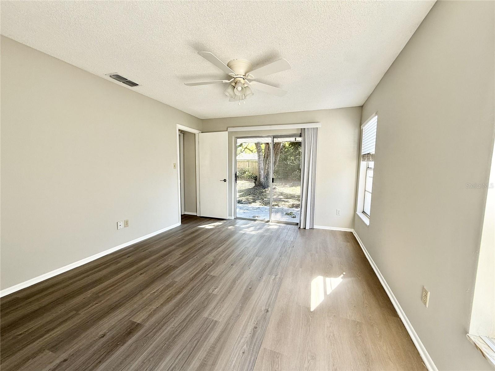 1231 AVALON BLVD, CASSELBERRY, FL, 32707