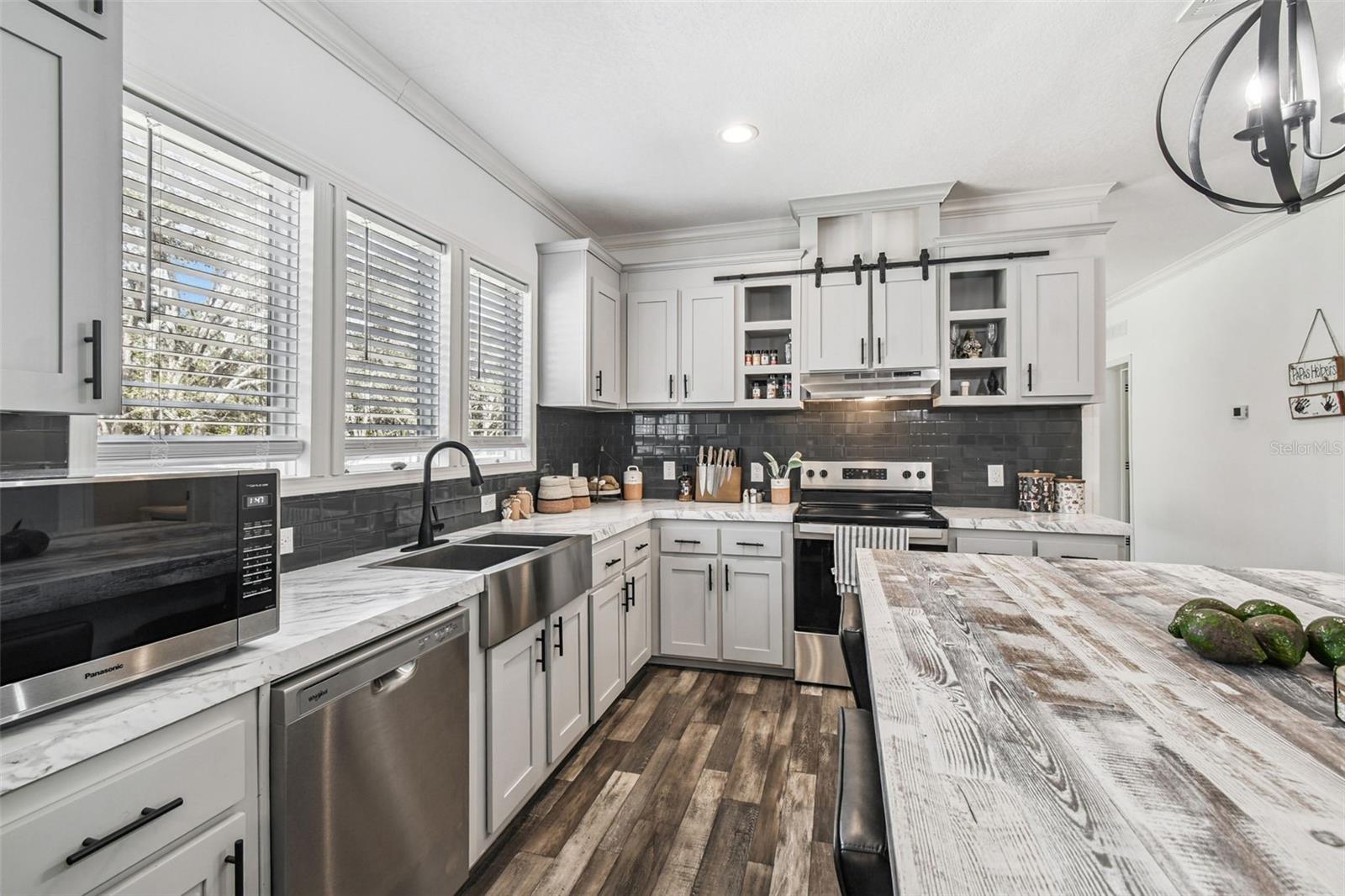 12015 GLADWIN AVE, HUDSON, FL, 34667