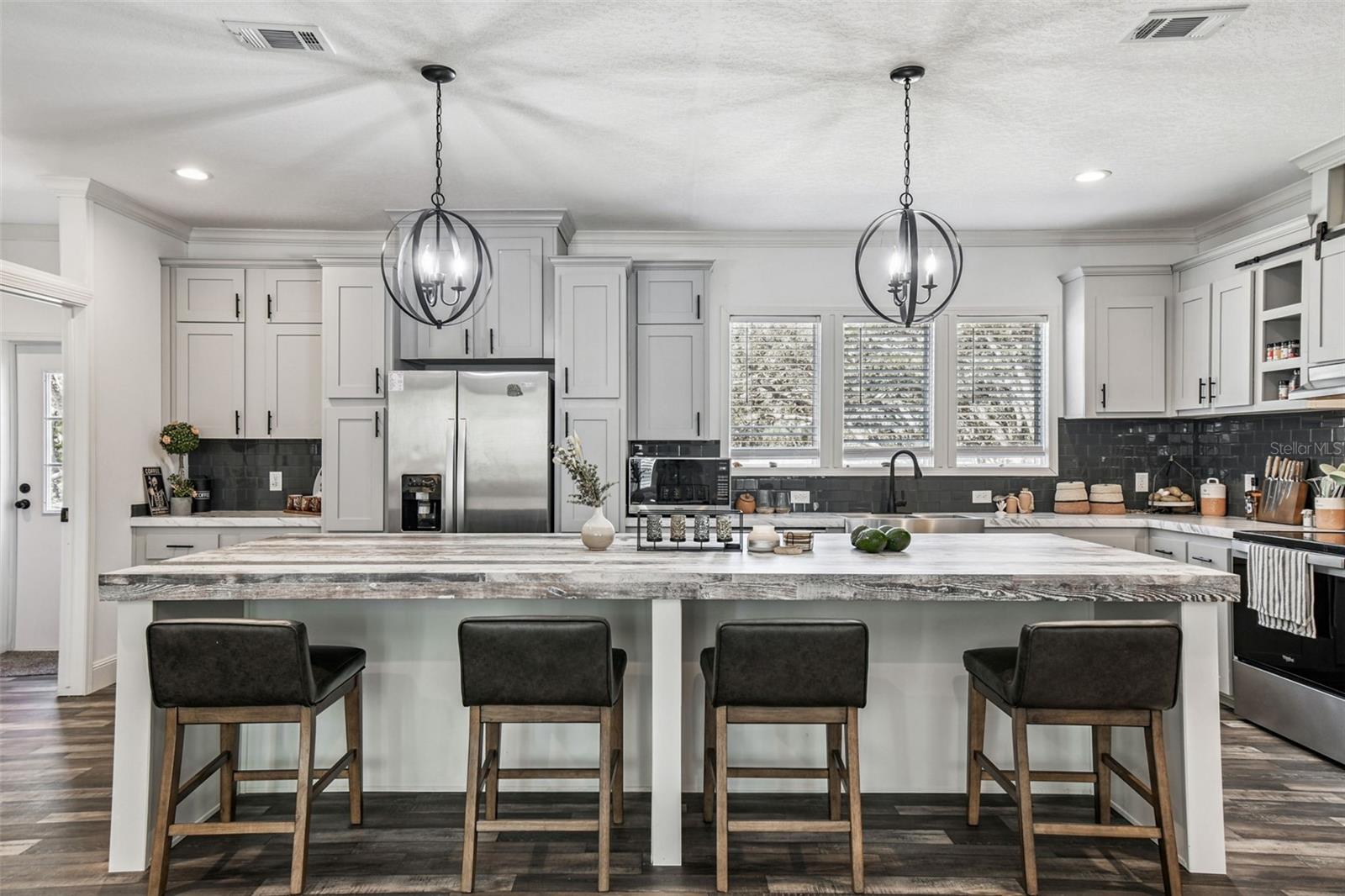 12015 GLADWIN AVE, HUDSON, FL, 34667