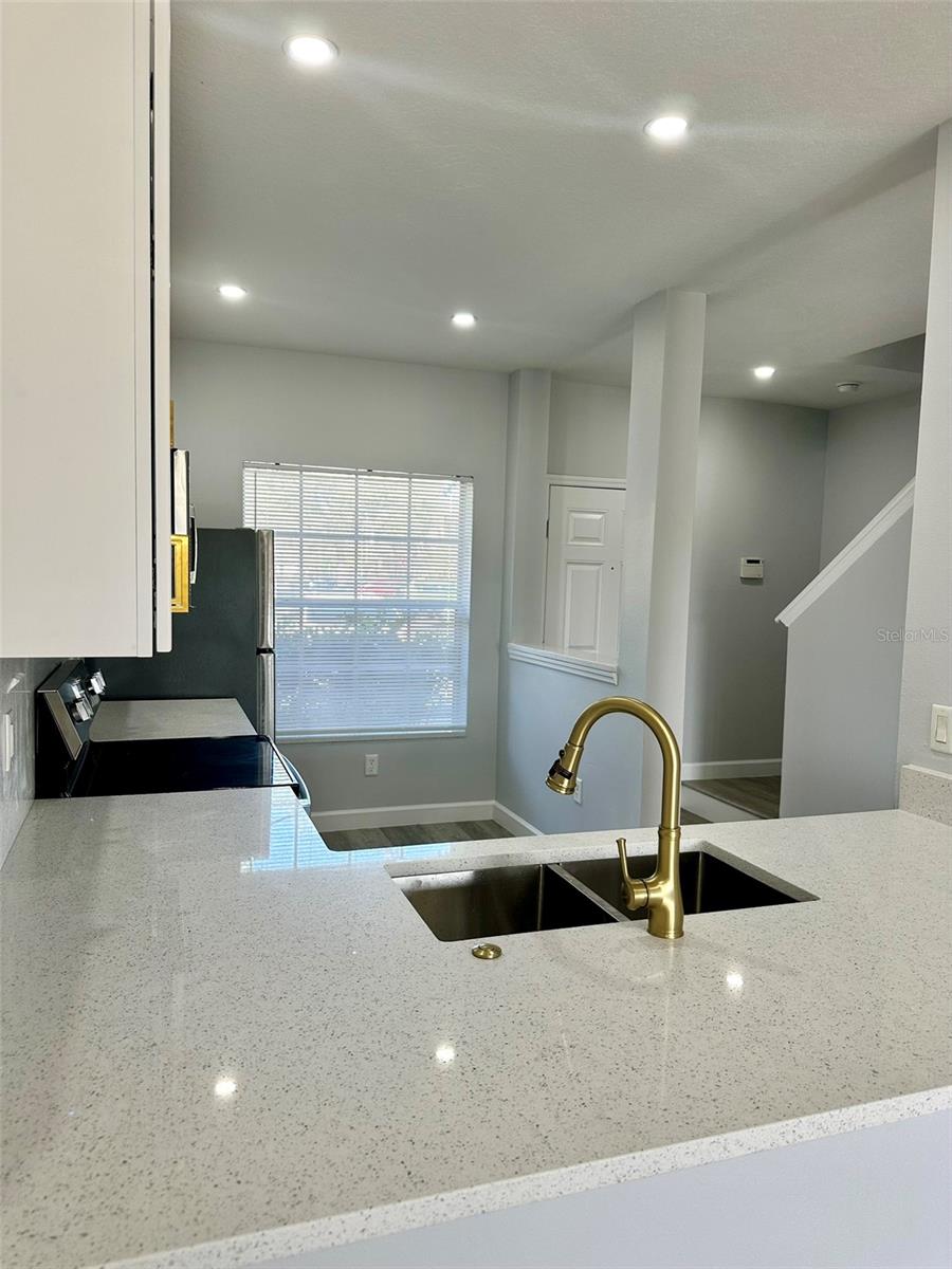 918 CHELSEA DR, DAVENPORT, FL, 33897