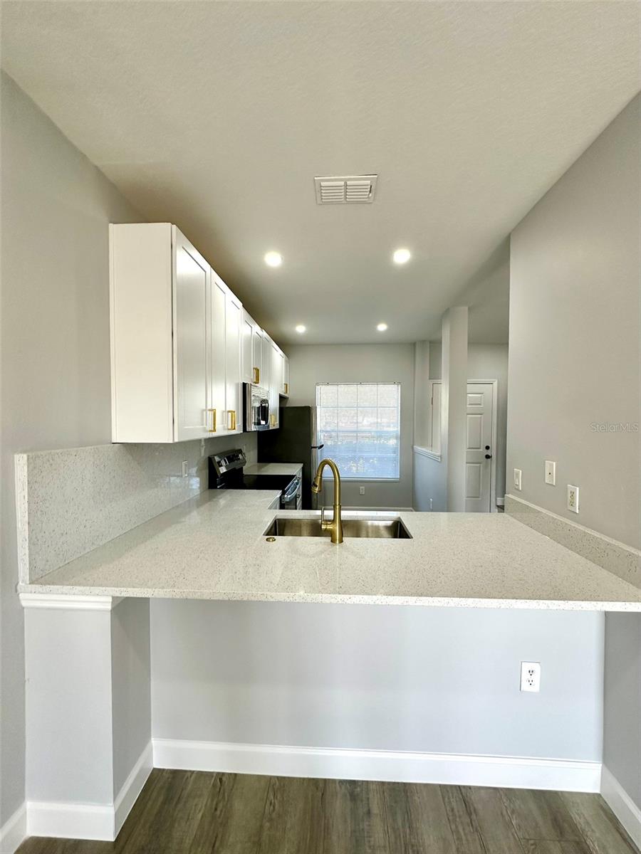 918 CHELSEA DR, DAVENPORT, FL, 33897