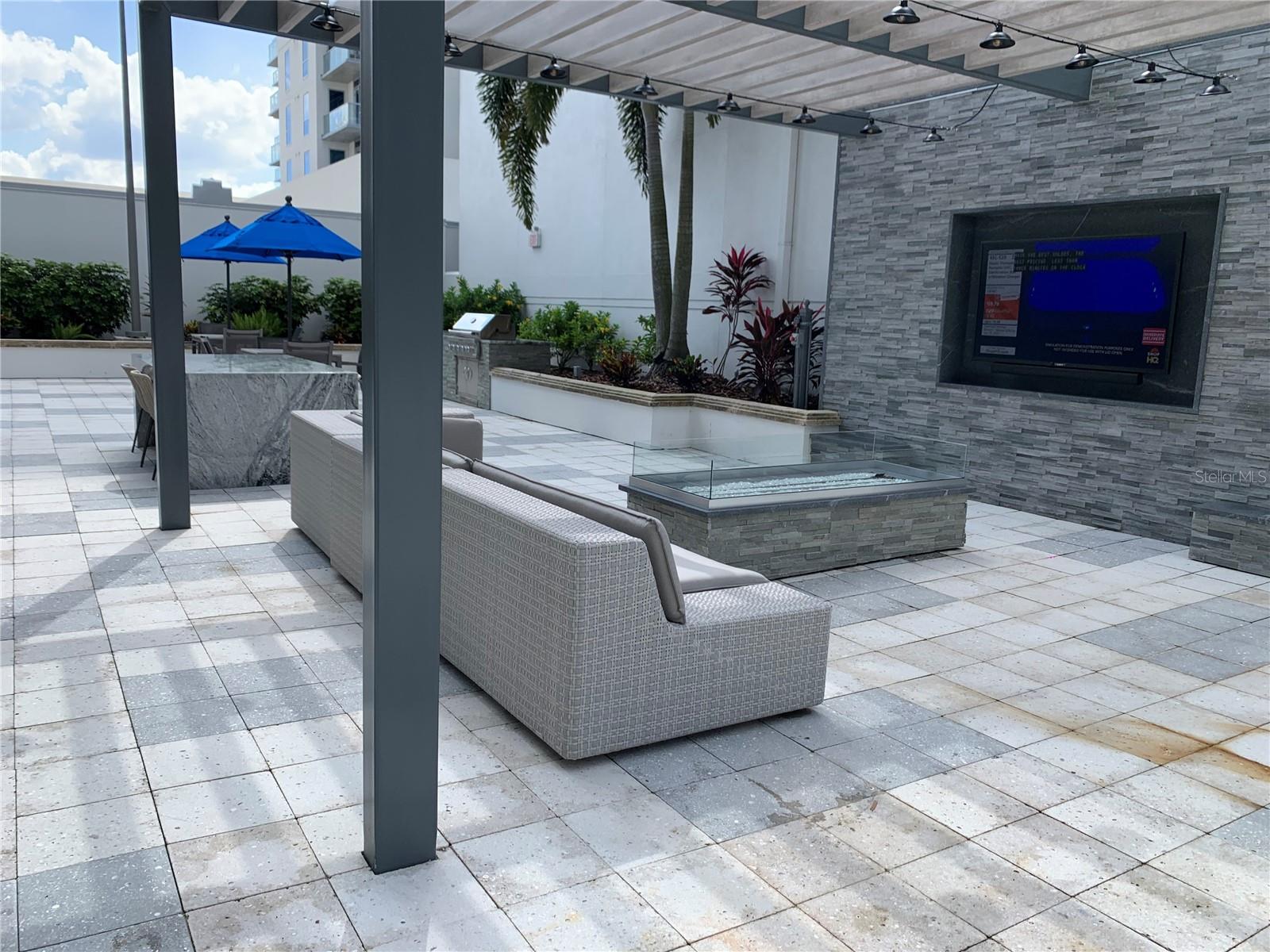 415 E PINE ST, ORLANDO, FL, 32801